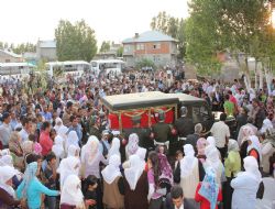 Ağrılı Şehit ağıtlarla uğurlandı